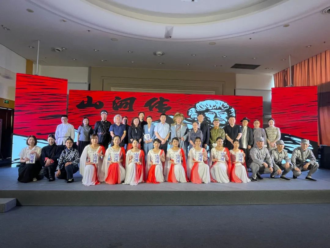 传承英雄精神 铸牢爱国之魂——集团工会第二期书香工会活动成功举办