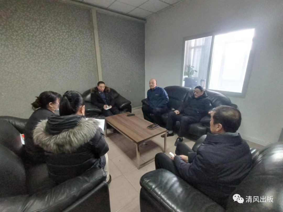 派驻平顶山市店纪检组对市店新任职干部开展任前廉政谈话